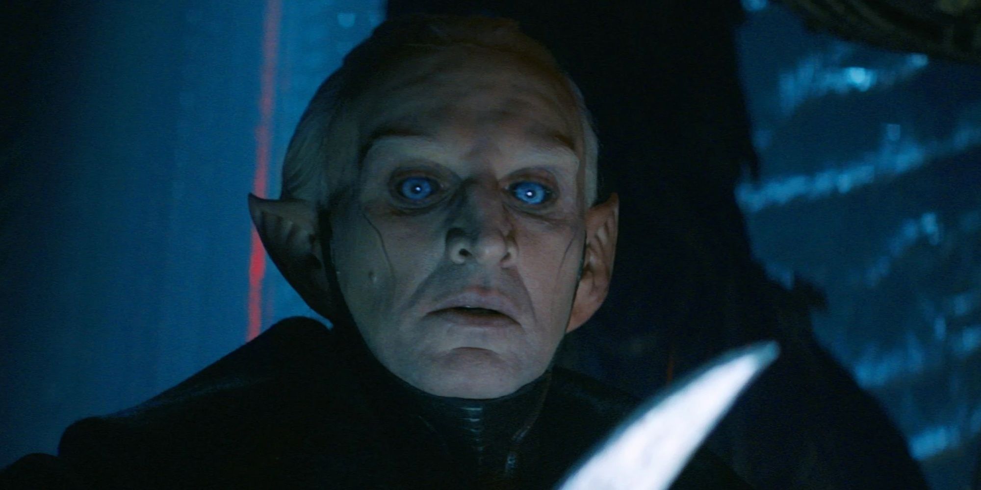 Christopher Eccleston dans le rôle de Malekith dans Thor : Le monde des ténèbres