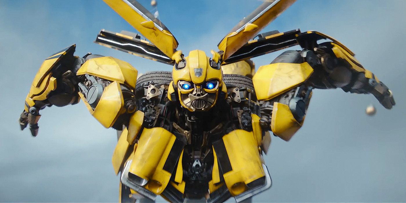 Autobot Bumblebee prêt pour l'action, comme on le voit dans le prochain 'Transformers : Rise of the Beasts'