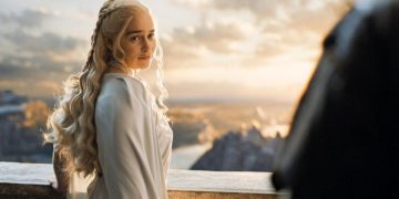 Game of Thrones et l'erreur répétée d'Emilia Clarke : "Je l'ai fait pendant 10 ans"