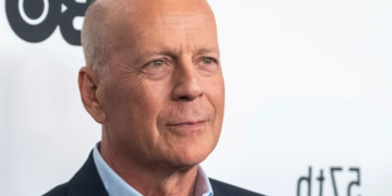 Bruce Willis: la moglie descrive il dramma della demenza