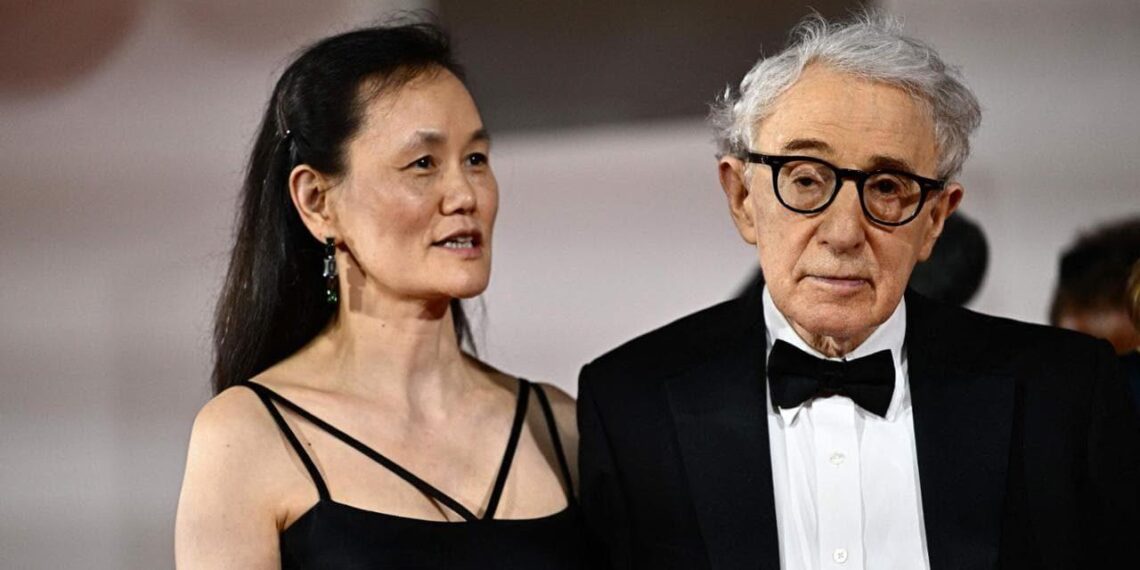 Venezia 80: Woody Allen commosso per la standing ovation a Coupe da Chance