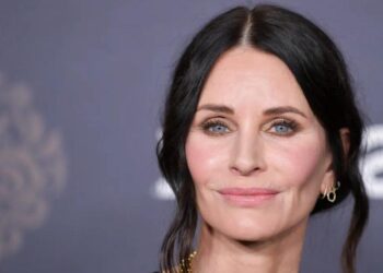 Courteney Cox et cette grande douleur masquée sur le tournage de Friends : "C'était terrible de devoir me forcer à être drôle"