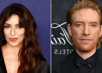 Le Bureau revient après plus de 10 ans !  Domhnall Gleeson et Sabrina Impacciatore protagonistes de la nouvelle série