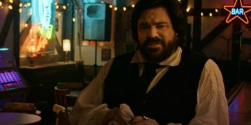 Ce que nous faisons dans l'ombre : Matt Berry taquine le retour de la dernière saison de Jackie Daytona au San Diego Comic-Con