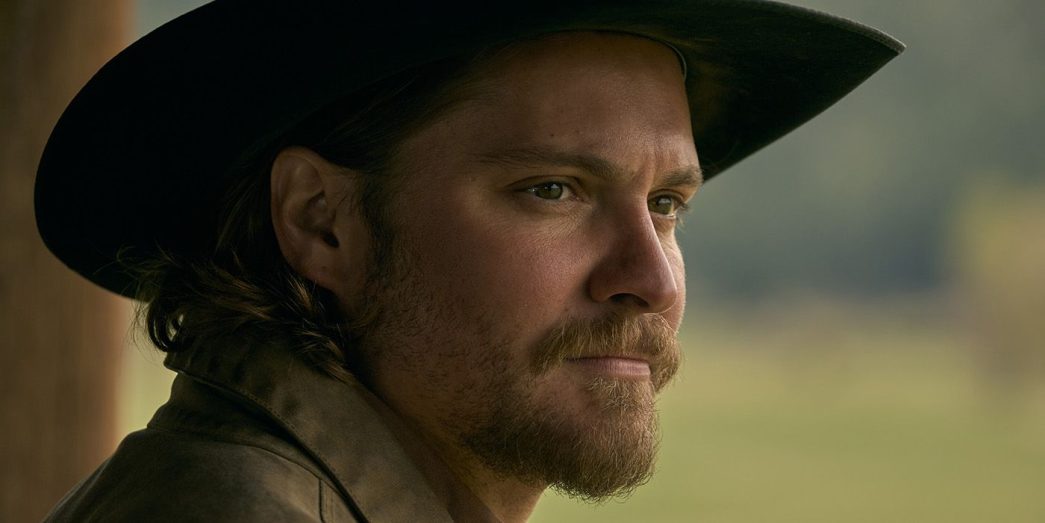 Luke Grimes as Kayce Dutton in Yellowstone Season 5 Episode 9