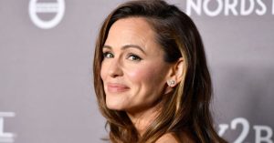 Le week-end cinq étoiles: Jennifer Garner Protagoniste et producteur de la série