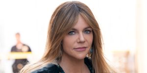 Kaitlin Olson as Morgan in close-up looking at the camera with her hair down in High Potential