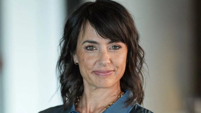 Avocat de la défense - Saison 4: Constance Zimmer dans la distribution des nouveaux épisodes de la série Netflix