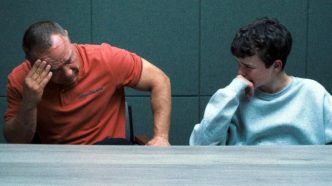 Adolescence e le questioni rimaste irrisolte: che fine ha fatto il coltello?