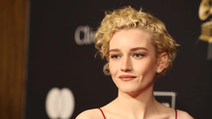The Altruists: Julia Garner protagonista della miniserie Netflix sullo scandalo delle criptovalute FTX