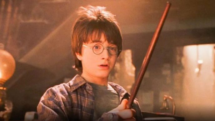 Harry Potter, J.K. Rowling entusiasta dei primi episodi della serie TV: "Sono così belli!"