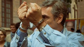 Portobello: la prima clip ufficiale della serie italiana HBO sul conduttore Enzo Tortora