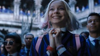 Mercoledì - Emma Myers racconta il peggior bacio dato sul set: "È stato imbarazzante e sgradevole, ci colava il naso"