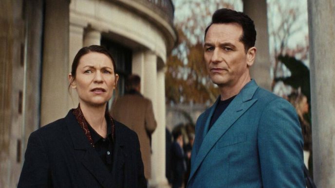 The Beast in Me: la data d'uscita e le prime immagini della miniserie Netflix