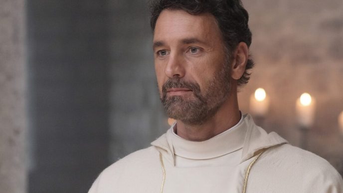Don Matteo: nel cast arriva il figlio di Raoul Bova! La carriera di Francesco, da DJ ad attore [FOTO]
