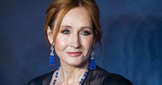 Harry Potter: J.K. Rowling mette piede per la prima volta sul set della serie HBO