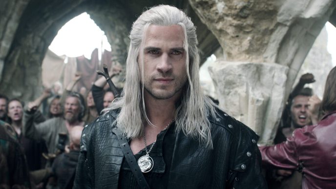 The Witcher, Liam Hemsworth rompe il silenzio: ecco perché ha sostituito Henry Cavill!