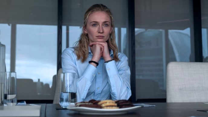 Steal: le prime immagini della serie Prime Video con Sophie Turner
